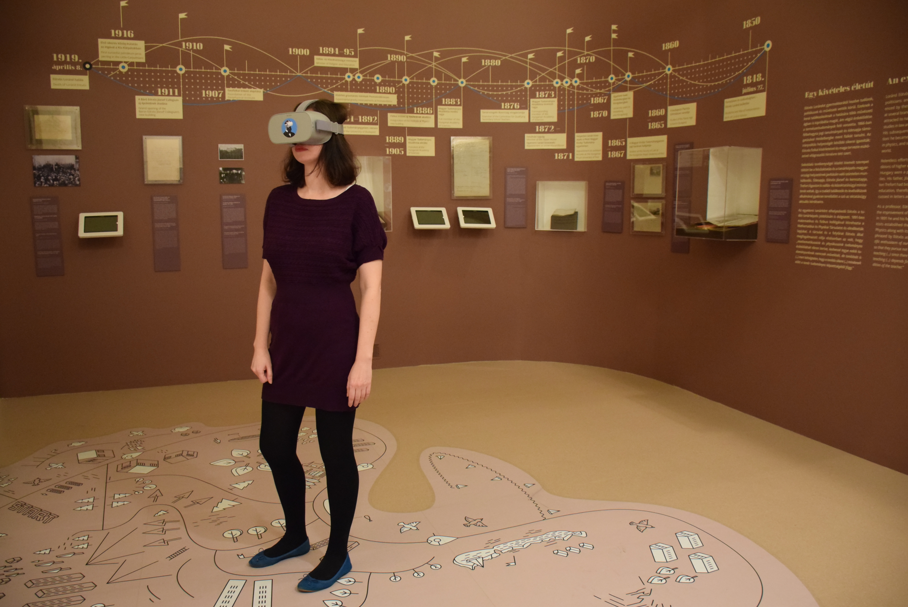 Virtual Reality glasses can be used at Eötvös Exhibition