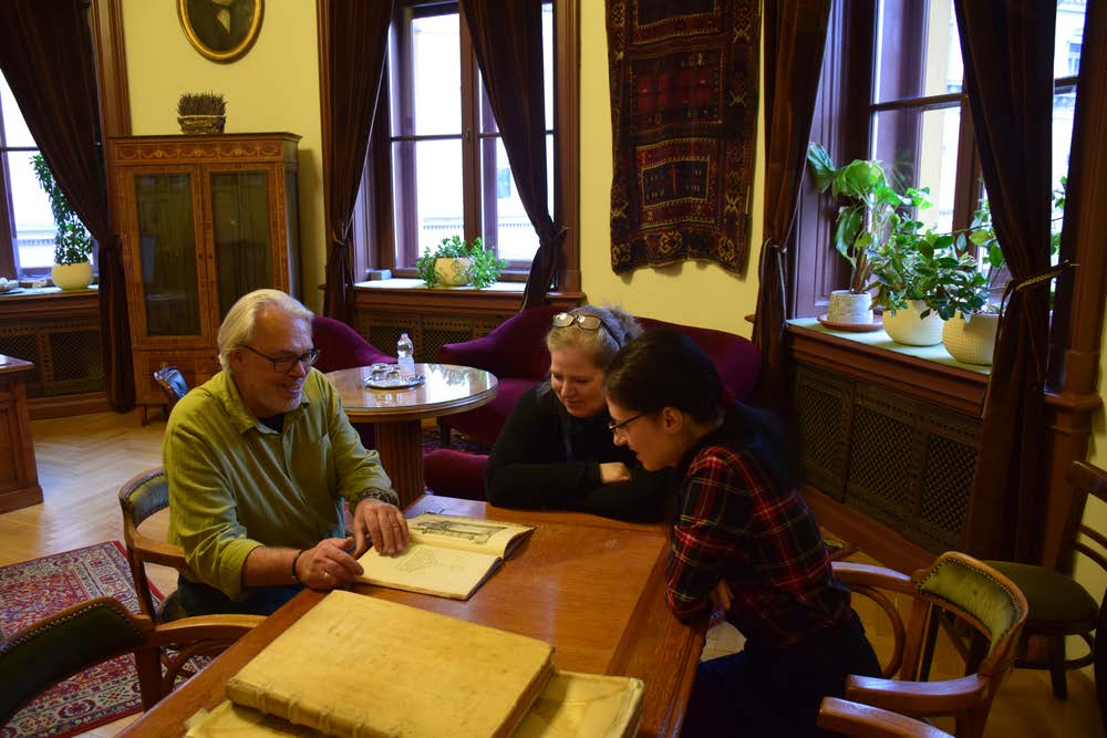 Örökbe fogadták Zsámboky János emblémáskönyvét
